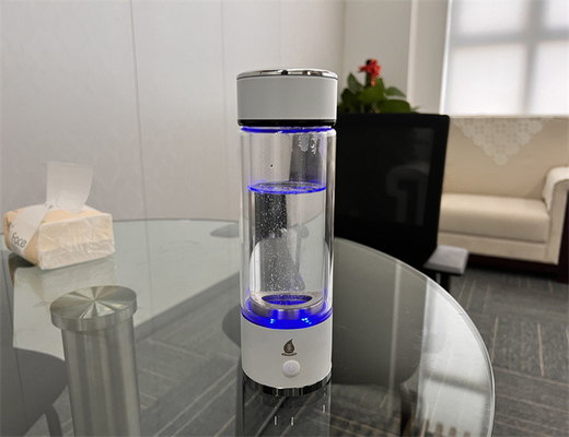 Mikro elektrolizowany kubek na wodę bogaty w wodór, butelka na wodę z jonizatorem wodoru